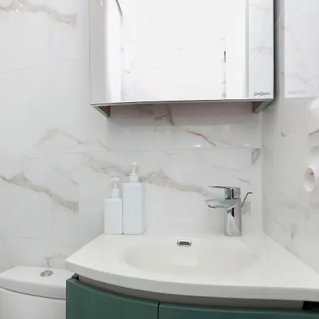 아파트 La Madeleine Private Studio